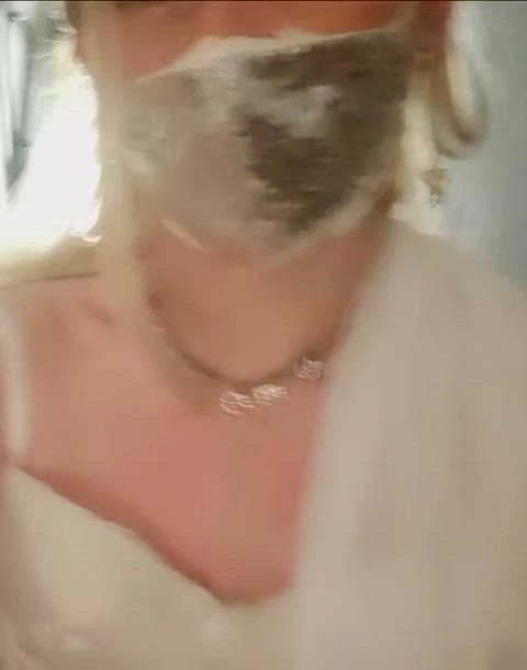 From sissy to straight and back to sissy in 10 seconds