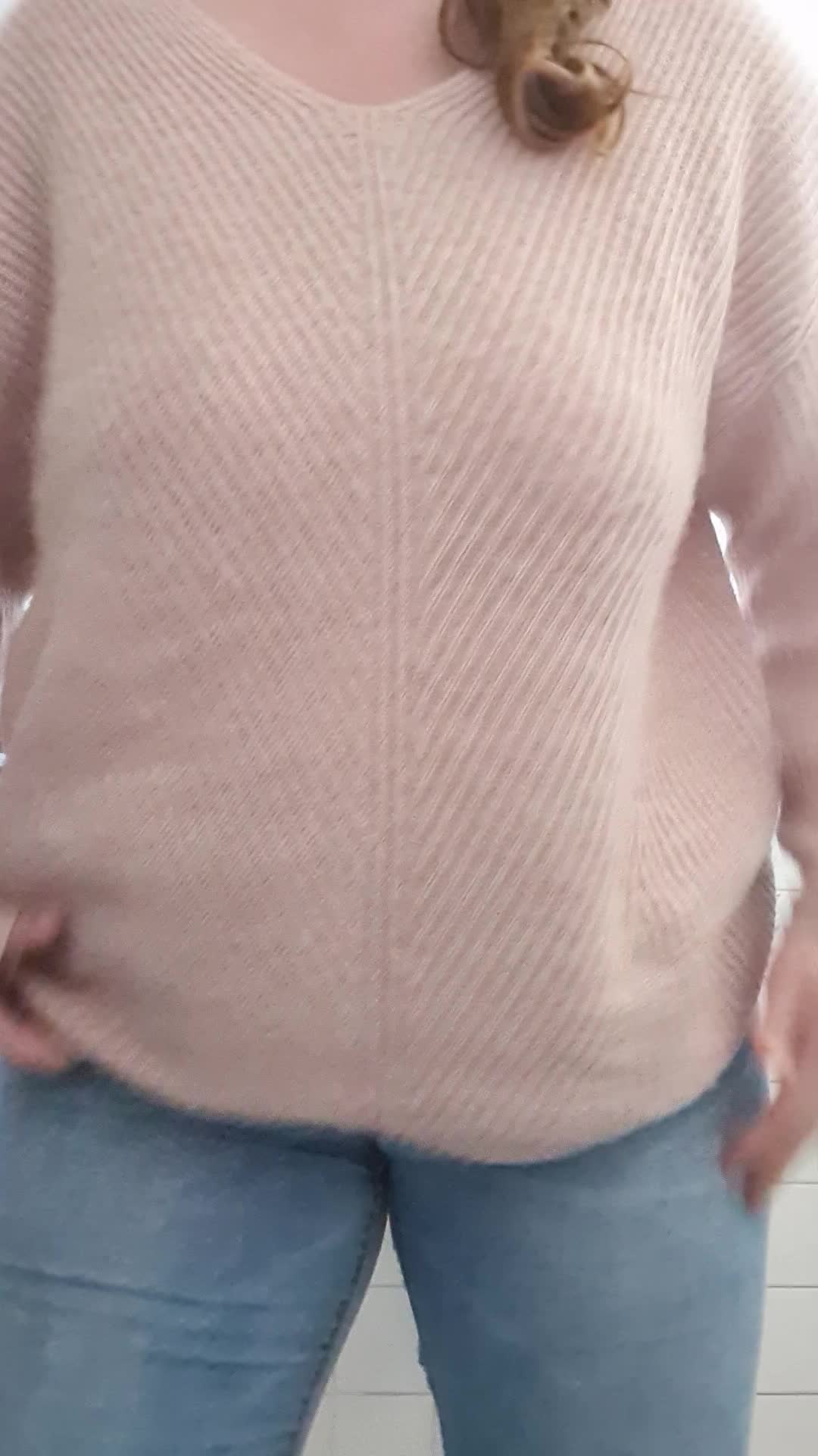 Are you getting tired of my dropping by yet? 😅