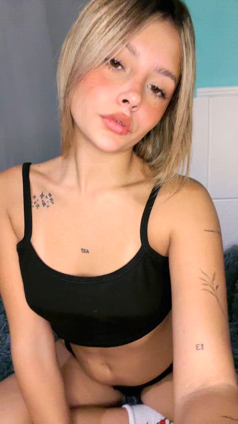 18F I am sexier when i take my clothes off