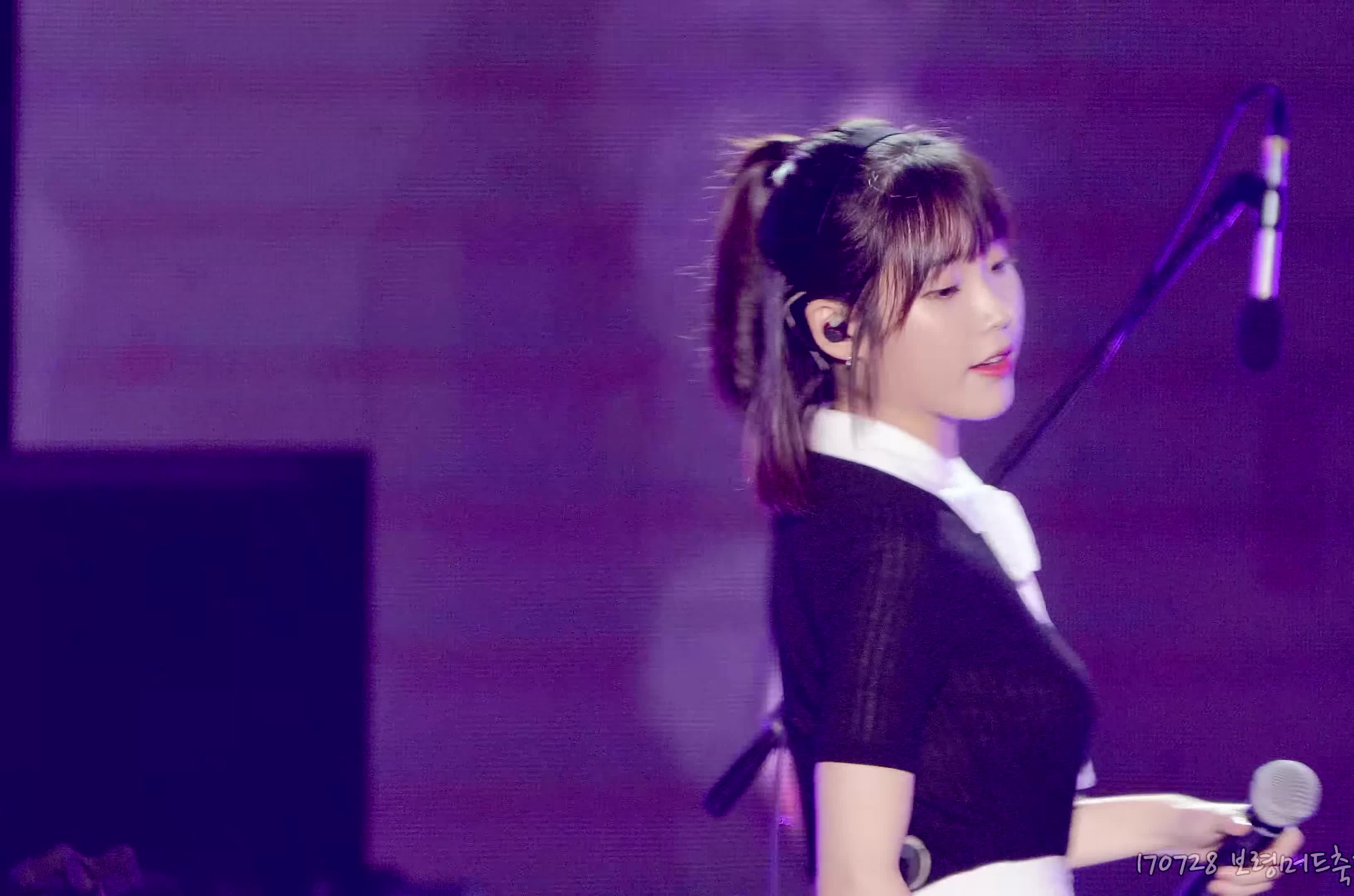 IU