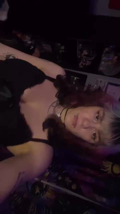 Scene gf material or not