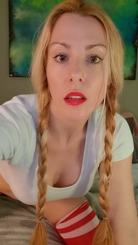 Lipstick and braids, a perfect pair