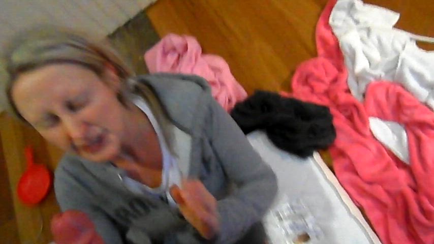 💕💕💕Huge messy cum facial 🍆💦👱🏻‍♀️🍑