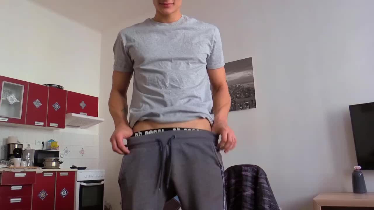 Idk why I find this whole scenario so hot...