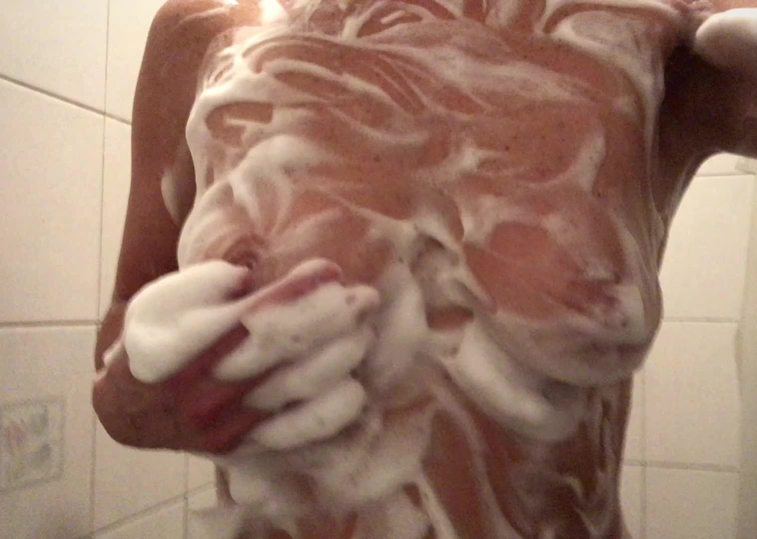 Can you see my nippies through the suds?