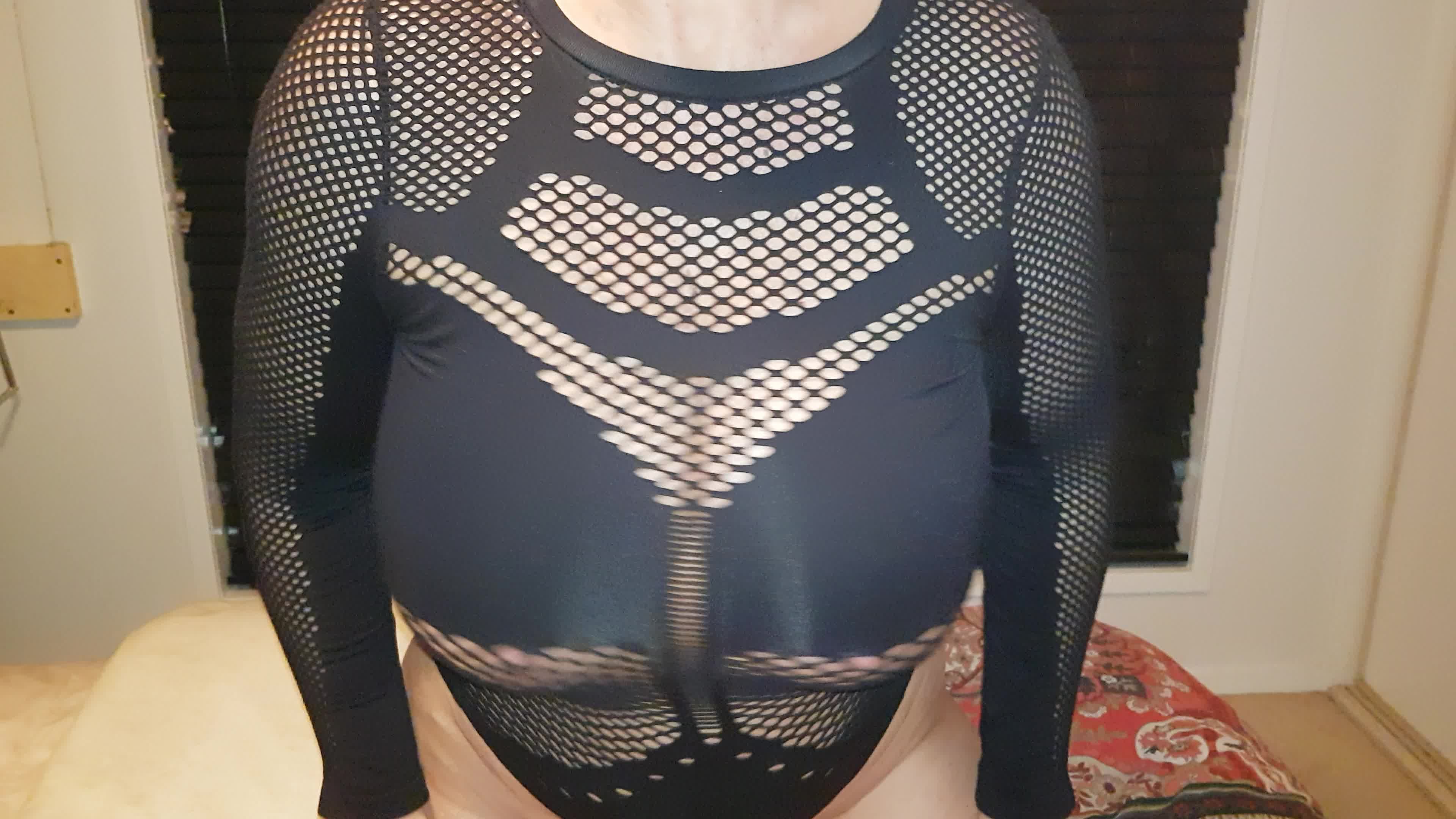 I hope you guys enjoy looking at my natural Double H boobs, 54yo 💋🇦🇺💋