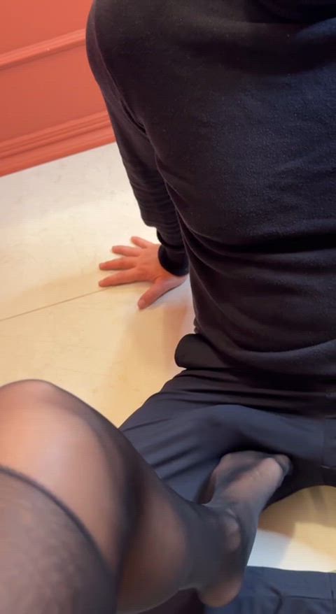I let him cum while he enjoyed my nylon feet