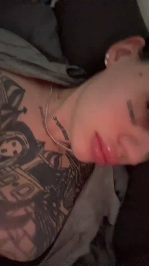 first 50 yay will get more of my nudie (no jk)