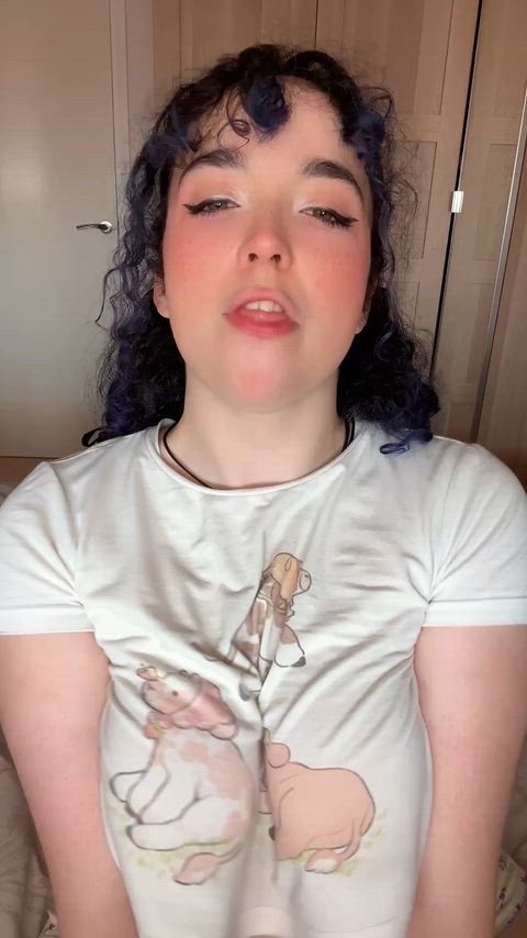 Silly or horny? 🥵