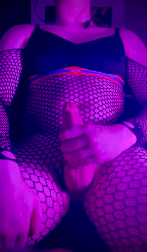 any love for bulky femby goonettes? my tits aren't very big yet but I hope they are cute >///<