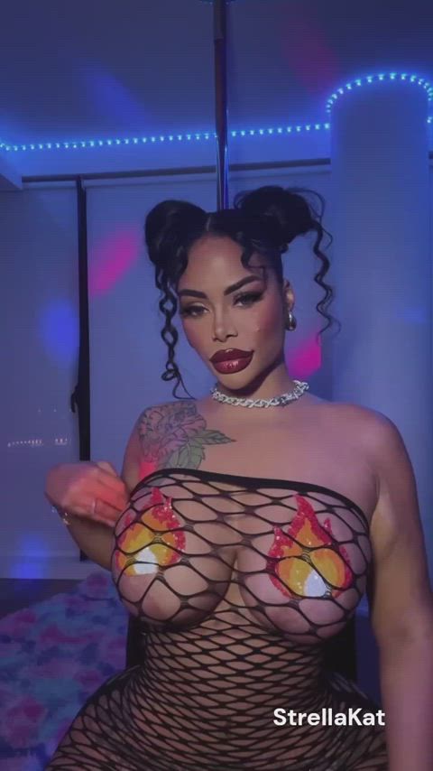 Amateur Big Tits Boobs CamSoda Curvy Ebony Homemade Latina Thick Tits Porn GIF by camsoda