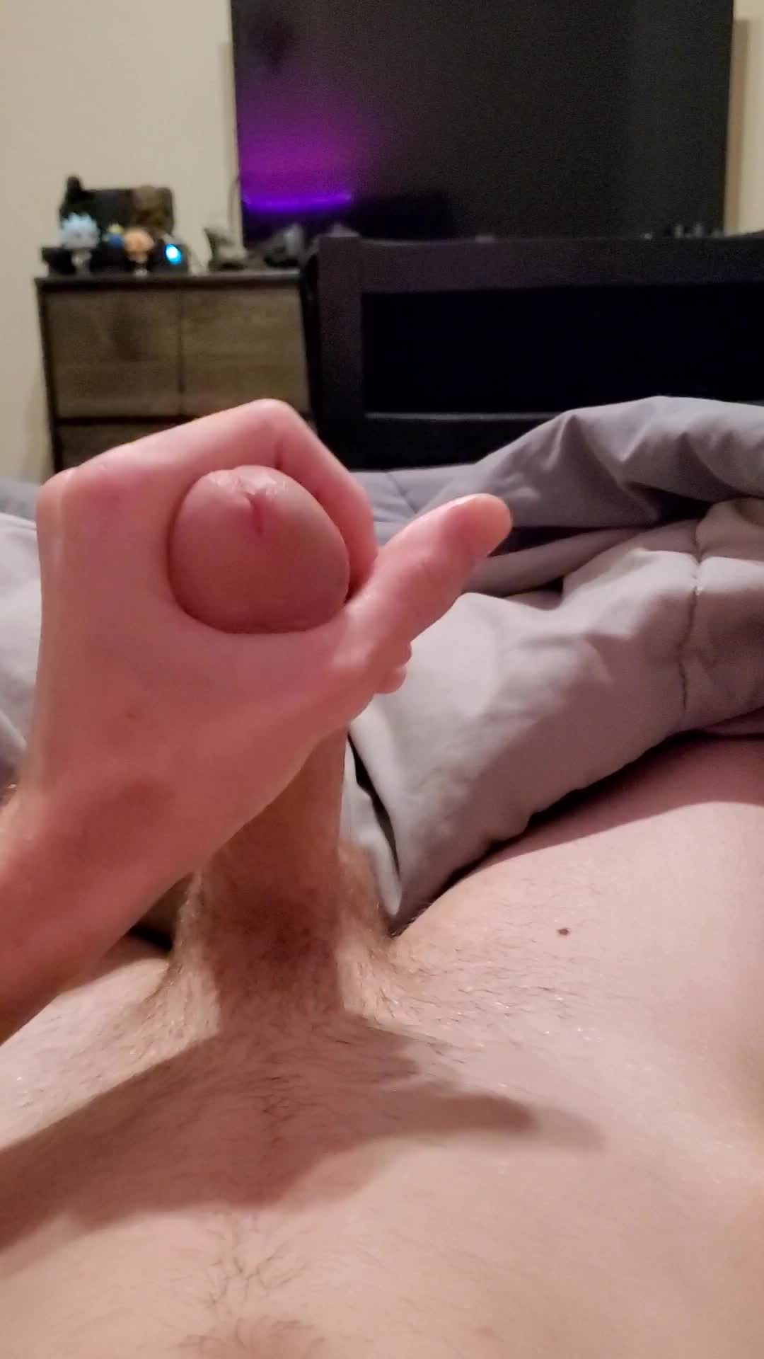Edging my hard cock! DM me if you want to watch me cum in the full video ♥️😘