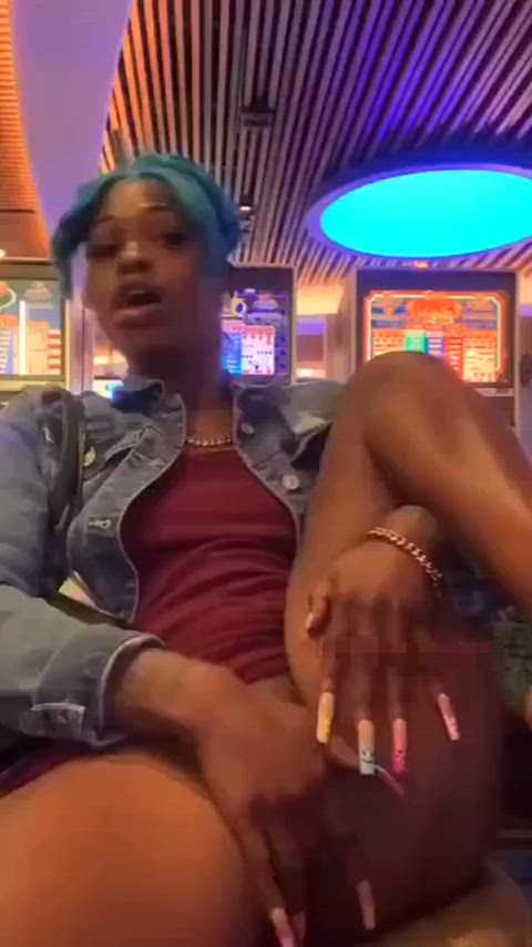 Amateur Caught Ebony Exhibitionism Exhibitionist Masturbating Public Squirt Squirting r/CaughtPublic Porn GIF by populardick