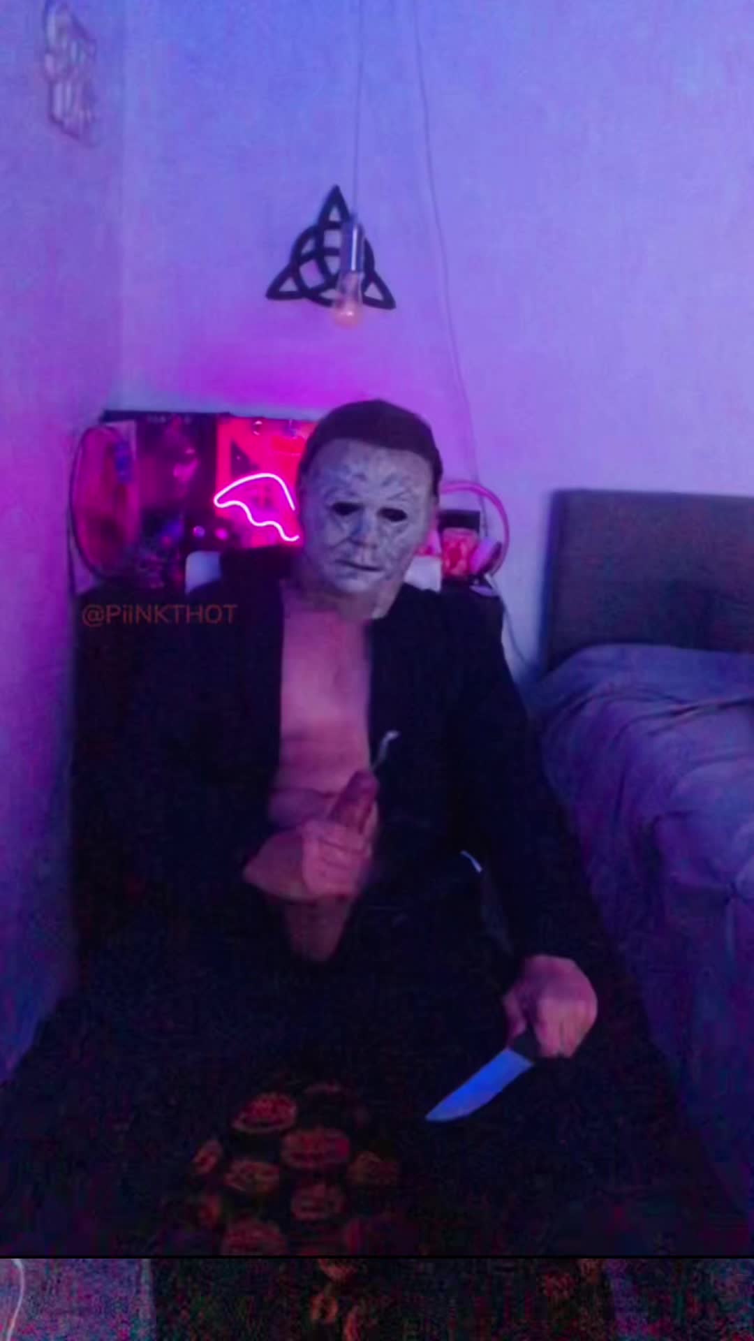 It’s Halloween, everyone’s entitled to one good orgasm. 🎃💦✨