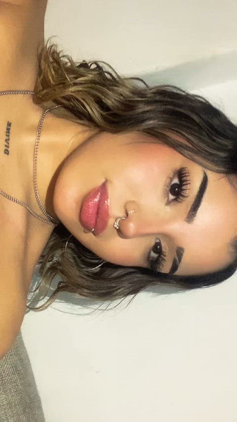 I feel kinda insecure posting this please dont judge me