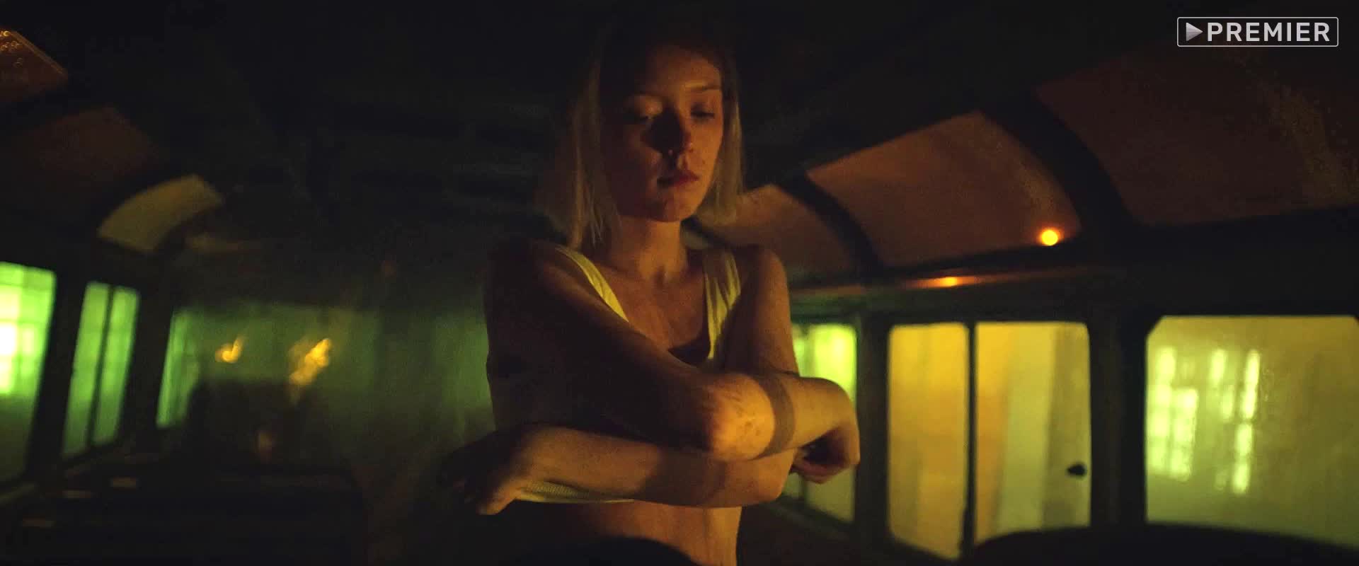 Vika Agalakova - The Outbreak s01e04