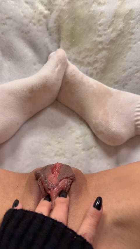 let me cover you in my pee 💦