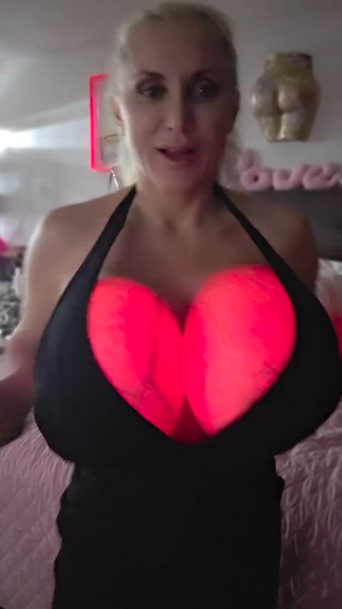 Tammy and her 4500cc headlights lol