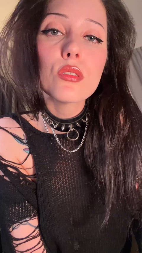 Drool pooling kink, trust melting under silent moans