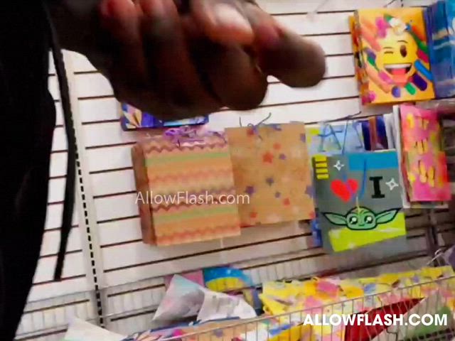 Wow! It was hard for her to resist a big black cock in front of her 😏