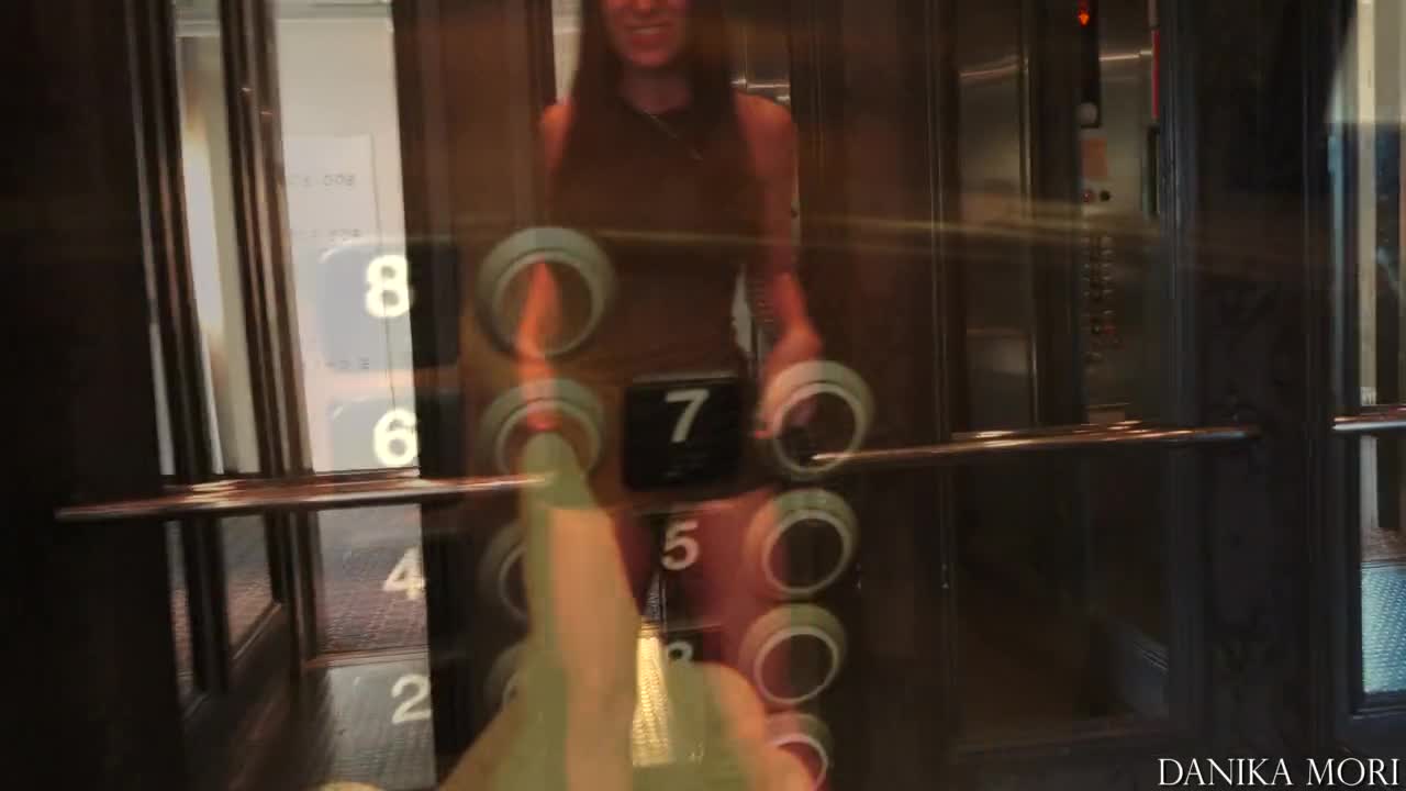 When you make me excite my pussy in the elevator