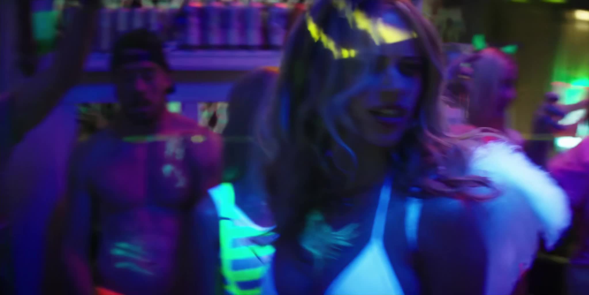 Halston Sage sweet busty plot in 