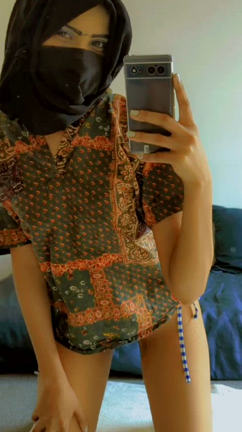 Teasing and keeping your mind wondering