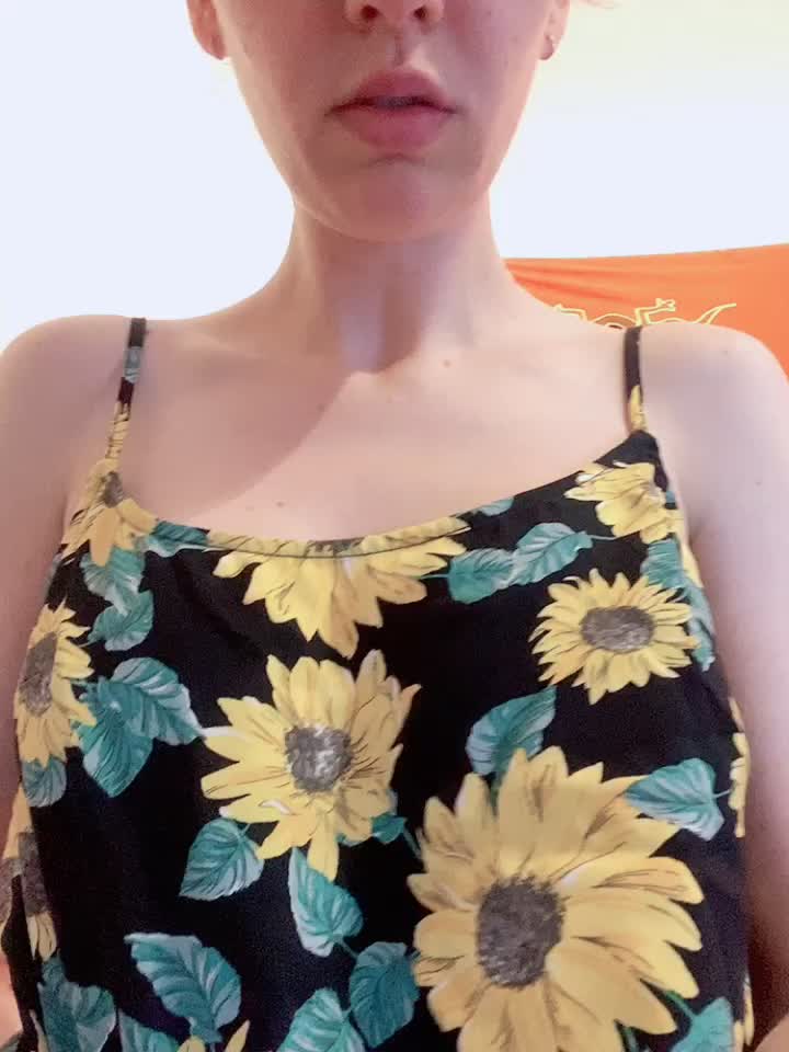 Do you like my boob reveal?