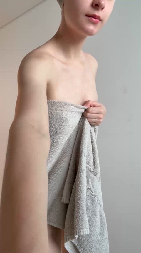 Do you have second thoughts dating a girl with small boobs?