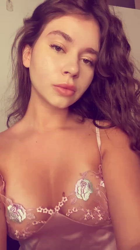 I wanna be your housewife thumbnail