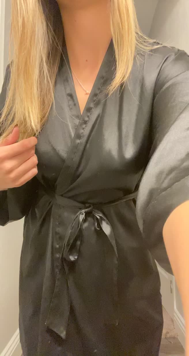 Would you let me cook for you in this fit ? 😘