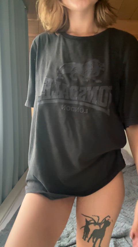 No underwear under the oversize