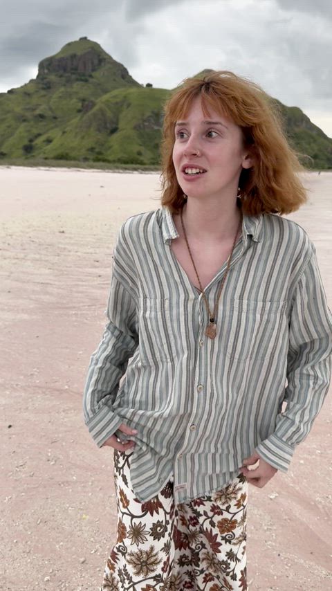 Flash on the pink beach