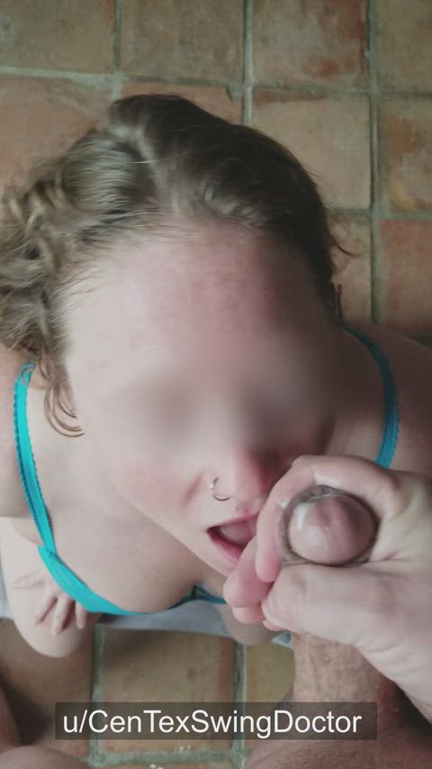 Amateur Cumshot Facial MILF Swinger