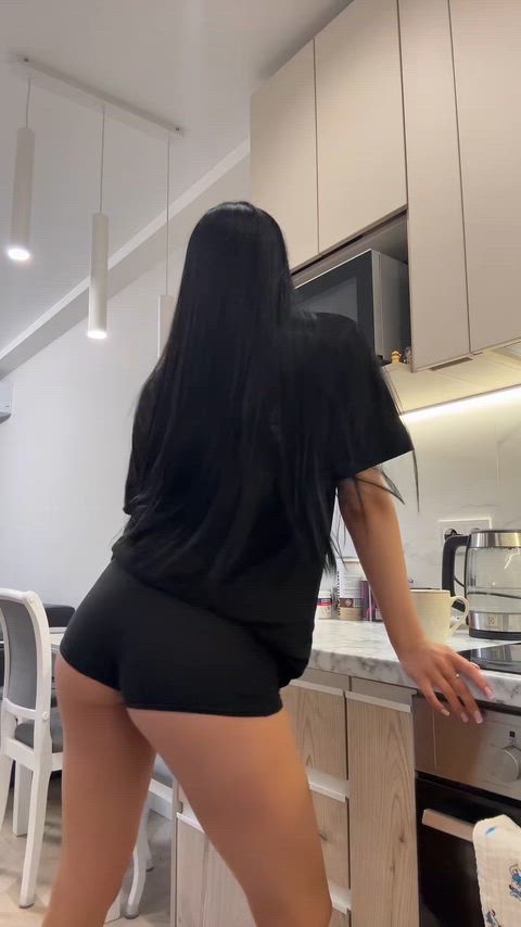 It got very hot in the kitchen