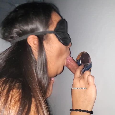 Asked him to come in the booth and fuck my face but he was too shy lol