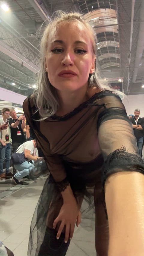 Revealing my big 70s bush