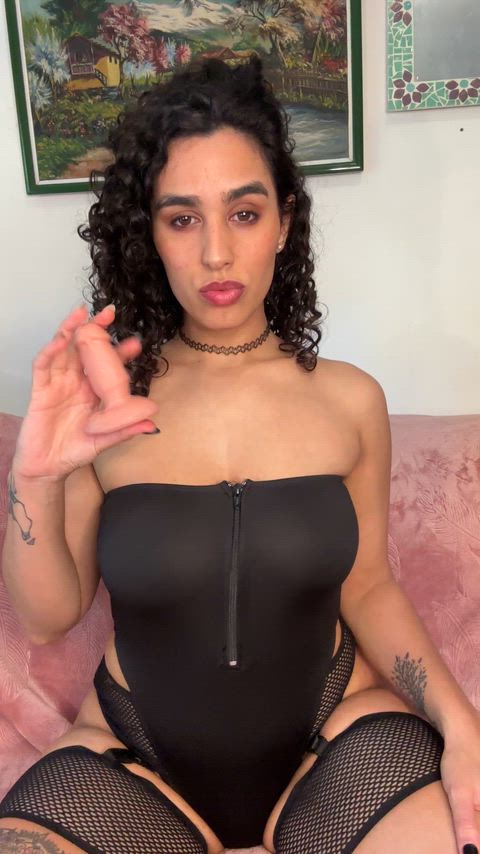 Time for u to be useful, loser: come on, entertain me