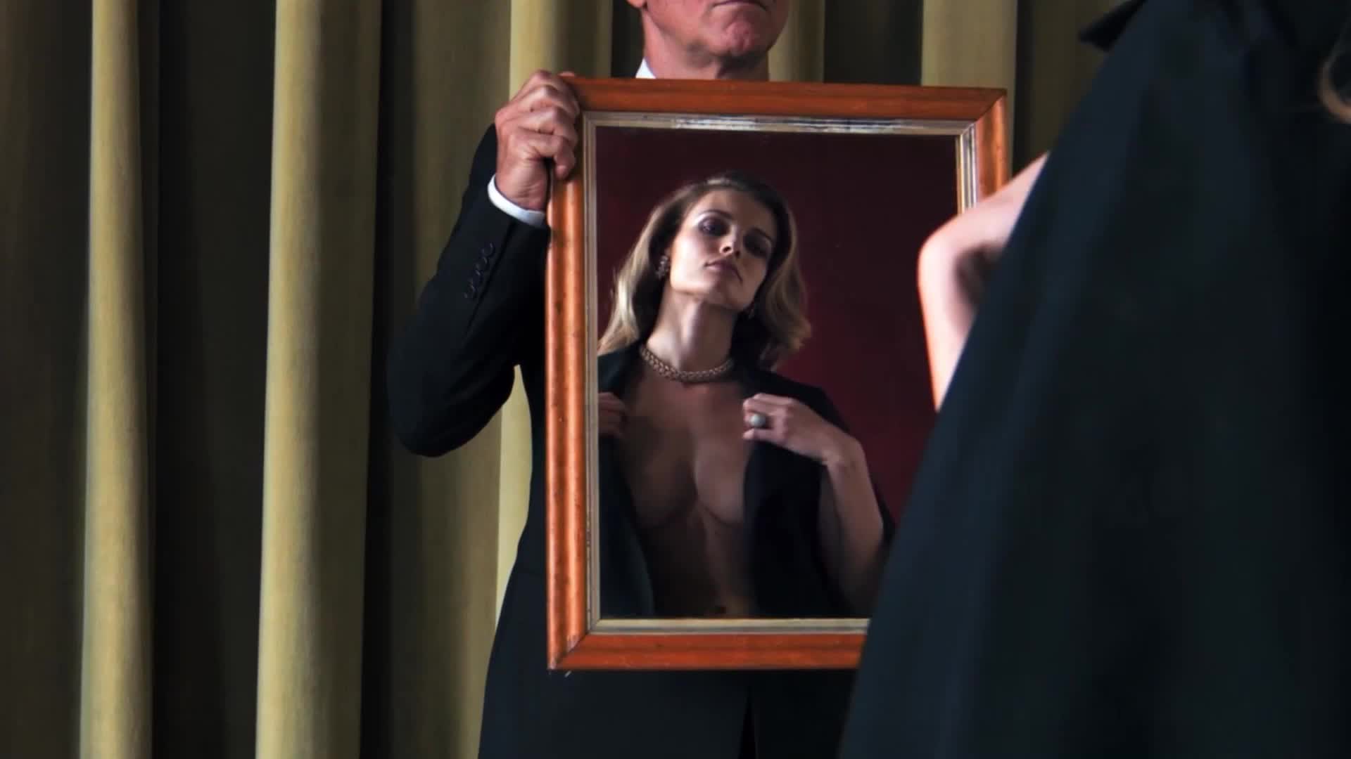 Edita Vilkeviciute - gorgeous & nude in Persona