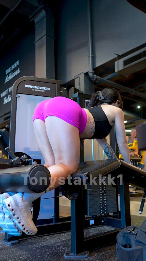 TikTok @ itsamberagainn