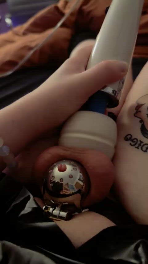 Cumming like a good gorl