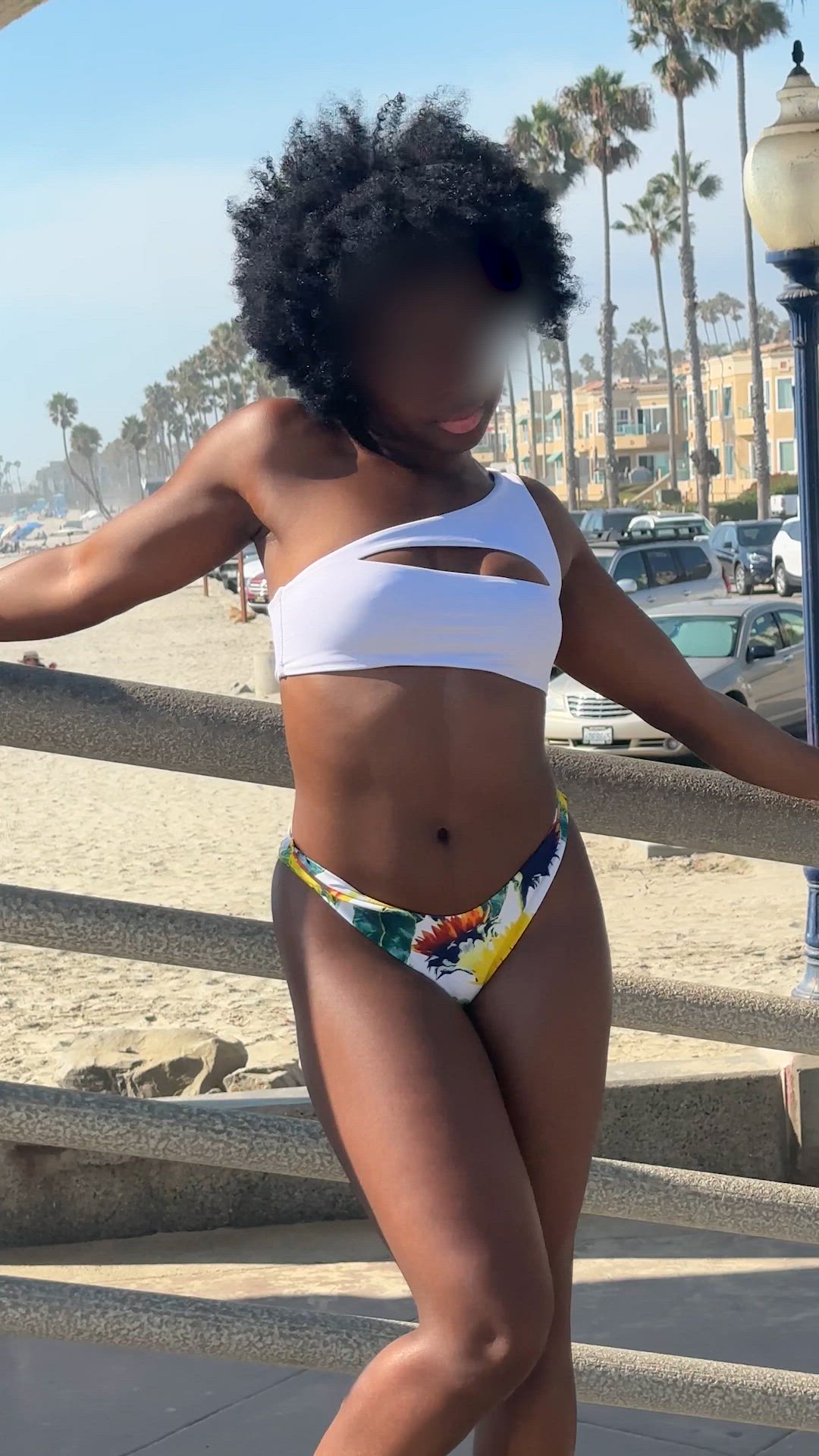 This bikini makes my melanated ass looks yummy