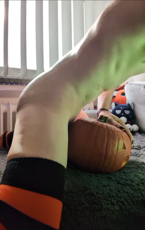 Wanna be my pumpkin?