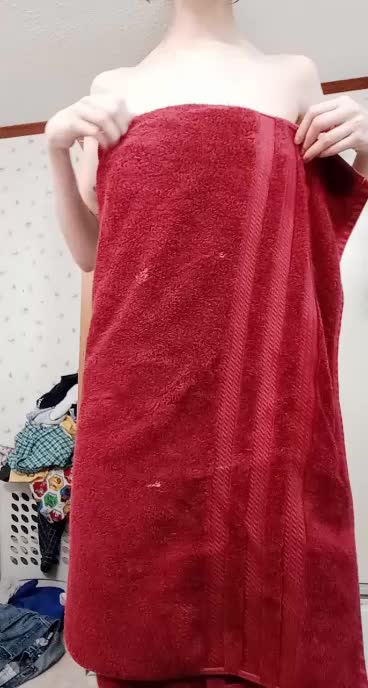 towel reveal 😛