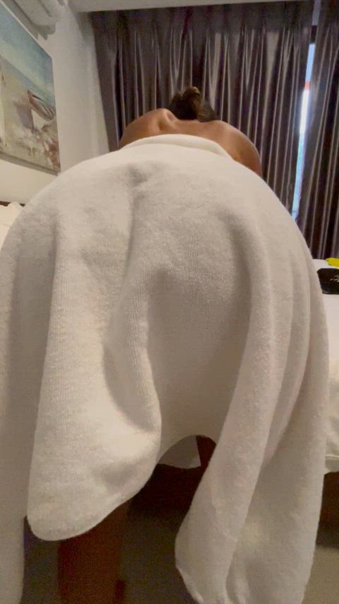 can u handle all this cake