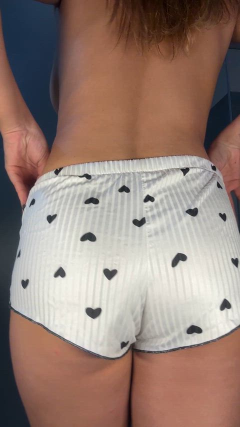 Shall we take a shower together or will you meet me after the shower with a towel?