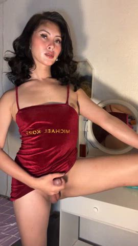 how many of u willing to get fiminized by me