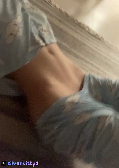 even smol femboys can get big morning wood >w<