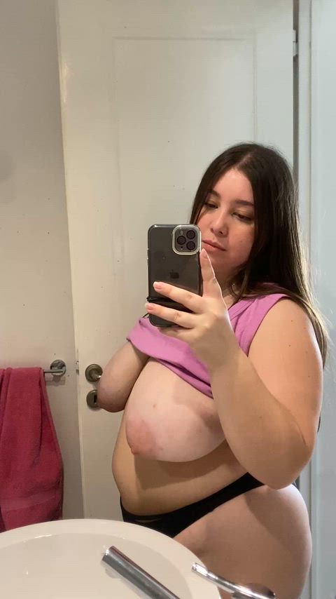 rate me from 1 to 10 ❤️