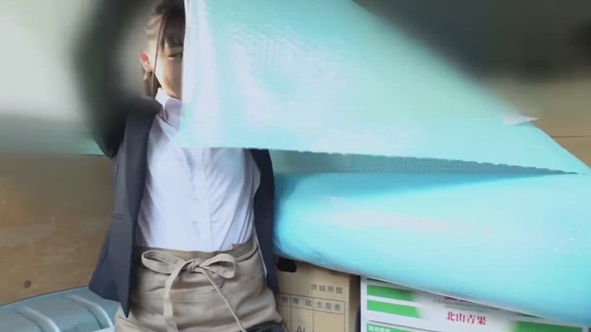 Sneaky Box Truck BJ - Urara Kanon - 300MAAN-538
